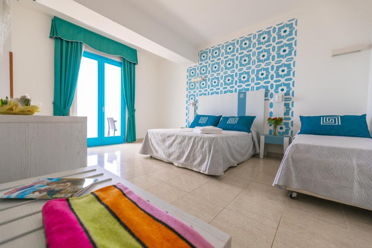 Hotel Magna Grecia Santa Maria di Leuca Екстериор снимка